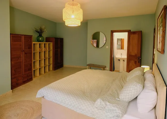 Spacious 3br In Vibrant St Julians Saint Julian's